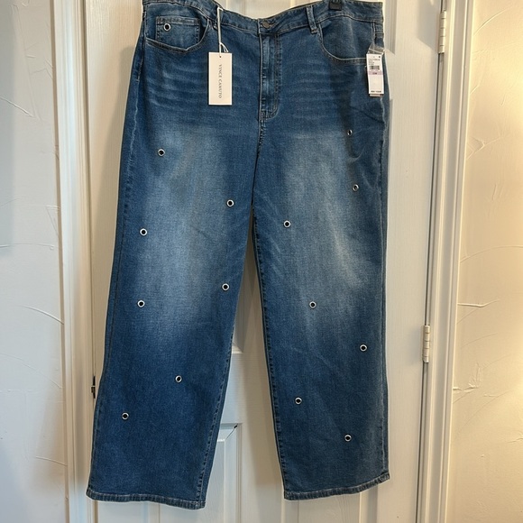 VINCE CAMUTO Grommet Detail Jeans - Picture 7 of 11